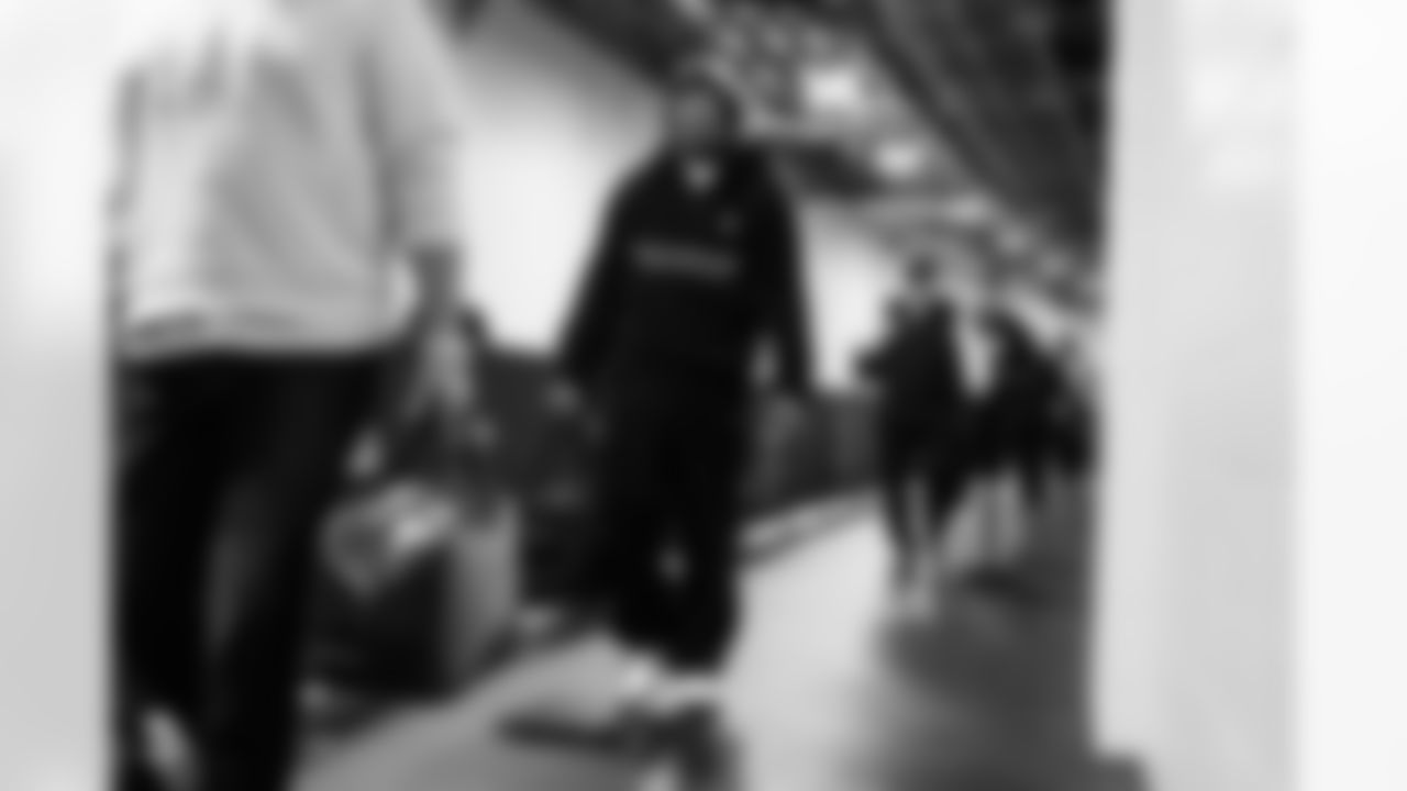 WR Mitch Tinsley arrives at Acrisure Stadium ahead of Week 11 against the Steelers in Pittsburgh, Sunday, Nov. 16, 2025.