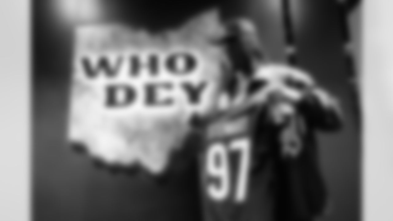 EDGE Shemar Stewart will wear No. 97 with the Bengals.