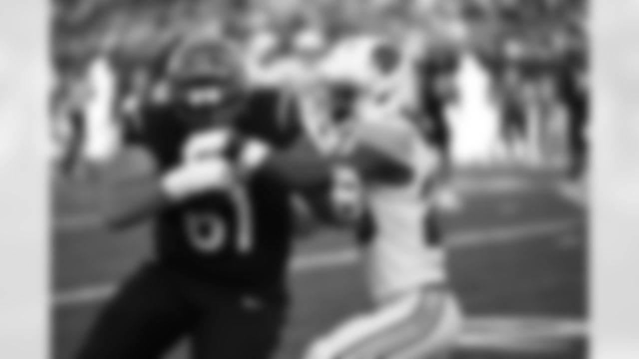 cody ford catch 2 wk17 122825