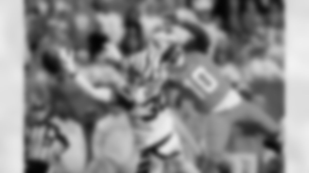 Cincinnati Bengals safety Jessie Bates III (30) breaks up a pass intended for Miami Dolphins wide receiver Tyreek Hill (10) during an NFL football game, Friday, Sept. 30, 2022, in Cincinnati. (AP Photo/Jeff Dean)