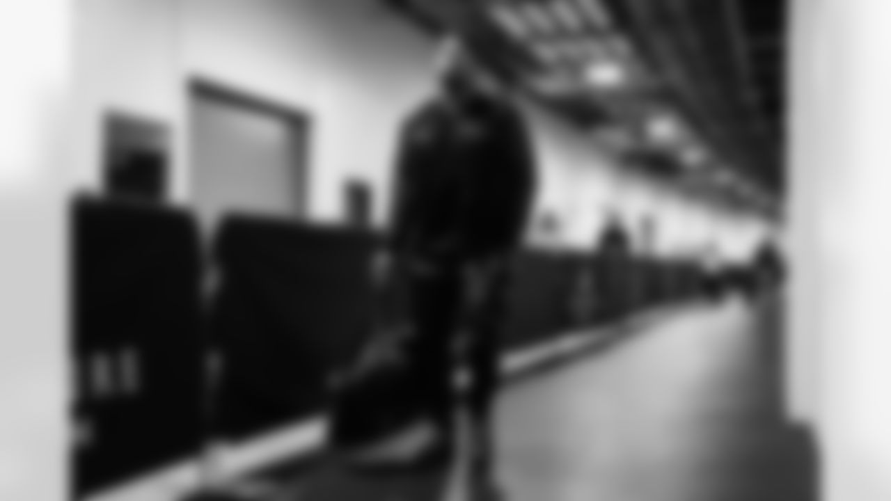 DT Kris Jenkins Jr. arrives at Acrisure Stadium ahead of Week 11 against the Steelers in Pittsburgh, Sunday, Nov. 16, 2025.