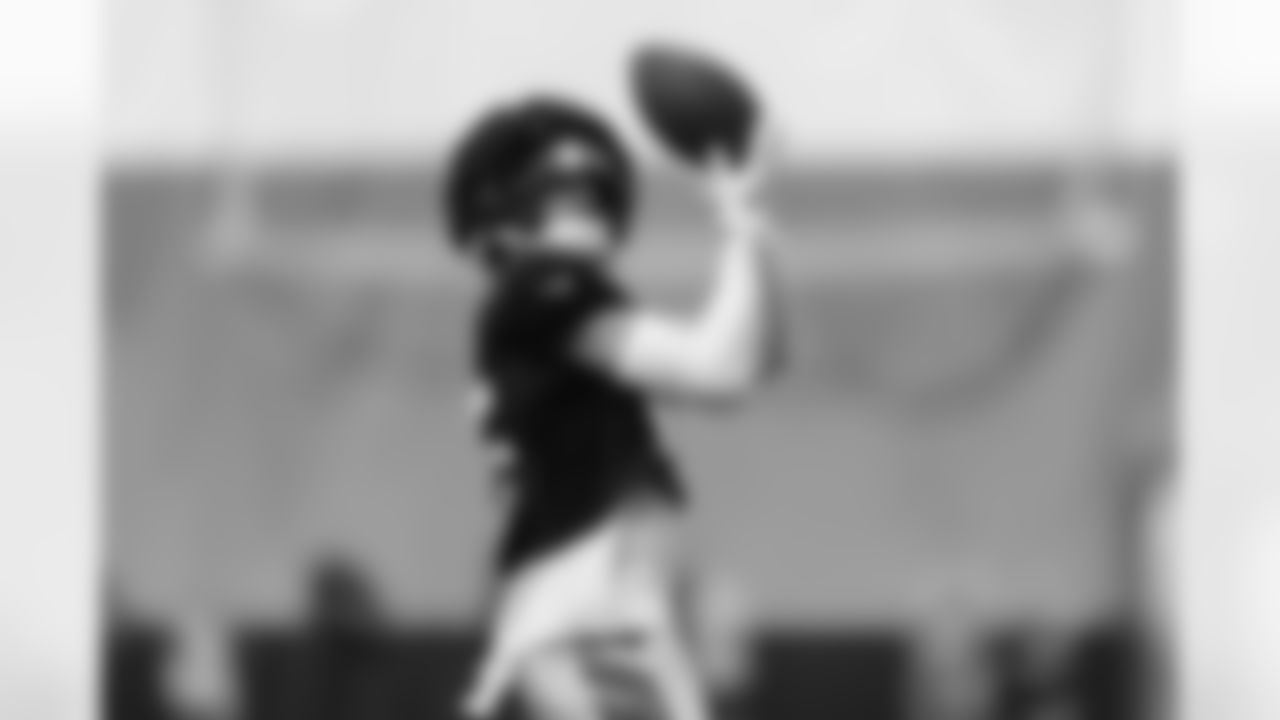 Bengals WR Charlie Jones catches a pass during practice, Wednesday, August 28, 2024.
