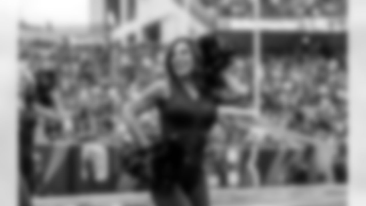 251102-150428000-DWC31365