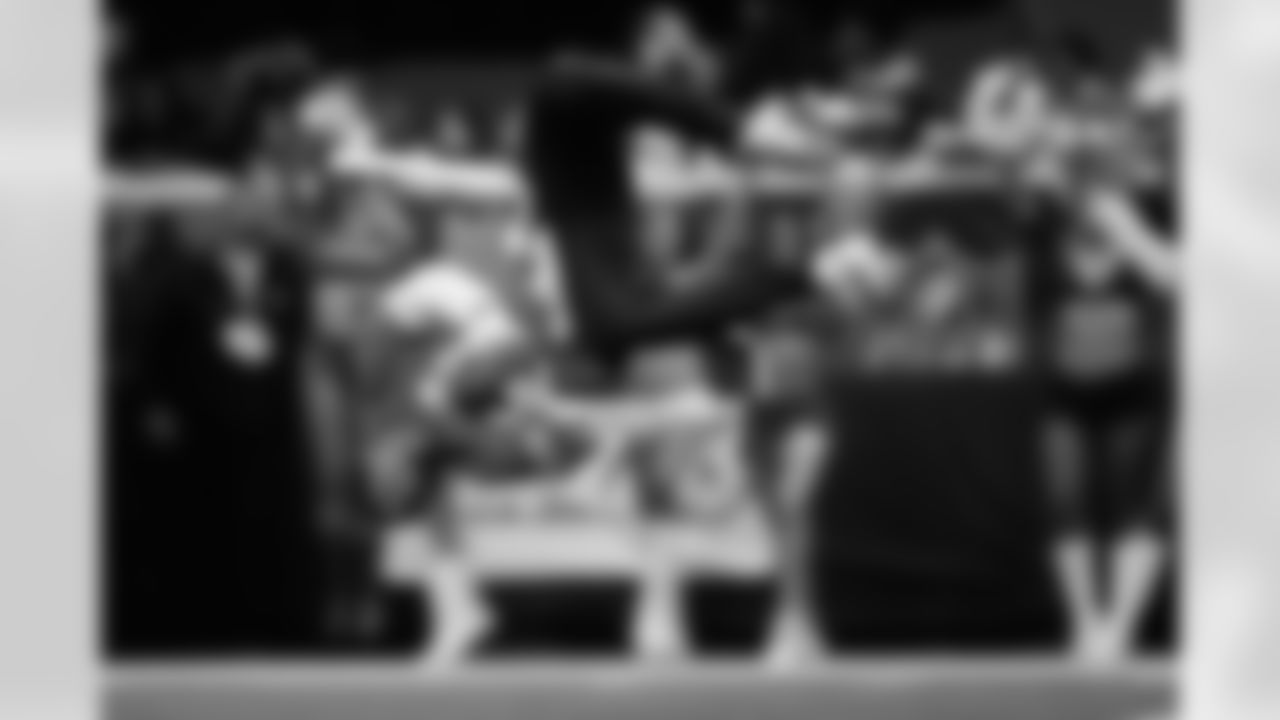 AFC wide receiver Ja'Marr Chase (1), of the Cincinnati Bengals, scores a touchdown against the NFC during the first half of the NFL Pro Bowl football game, Tuesday, Feb. 3, 2026, in San Francisco.