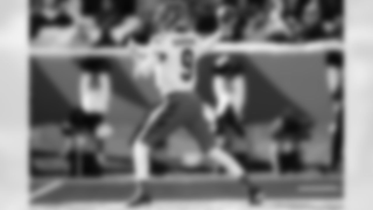 Cincinnati Bengals quarterback Joe Burrow (9) looks to throw a pass during an NFL football game against the Baltimore Ravens on Sunday, December 14, 2025 in Cincinnati, Ohio. (Lauren Leigh Bacho/NFL)