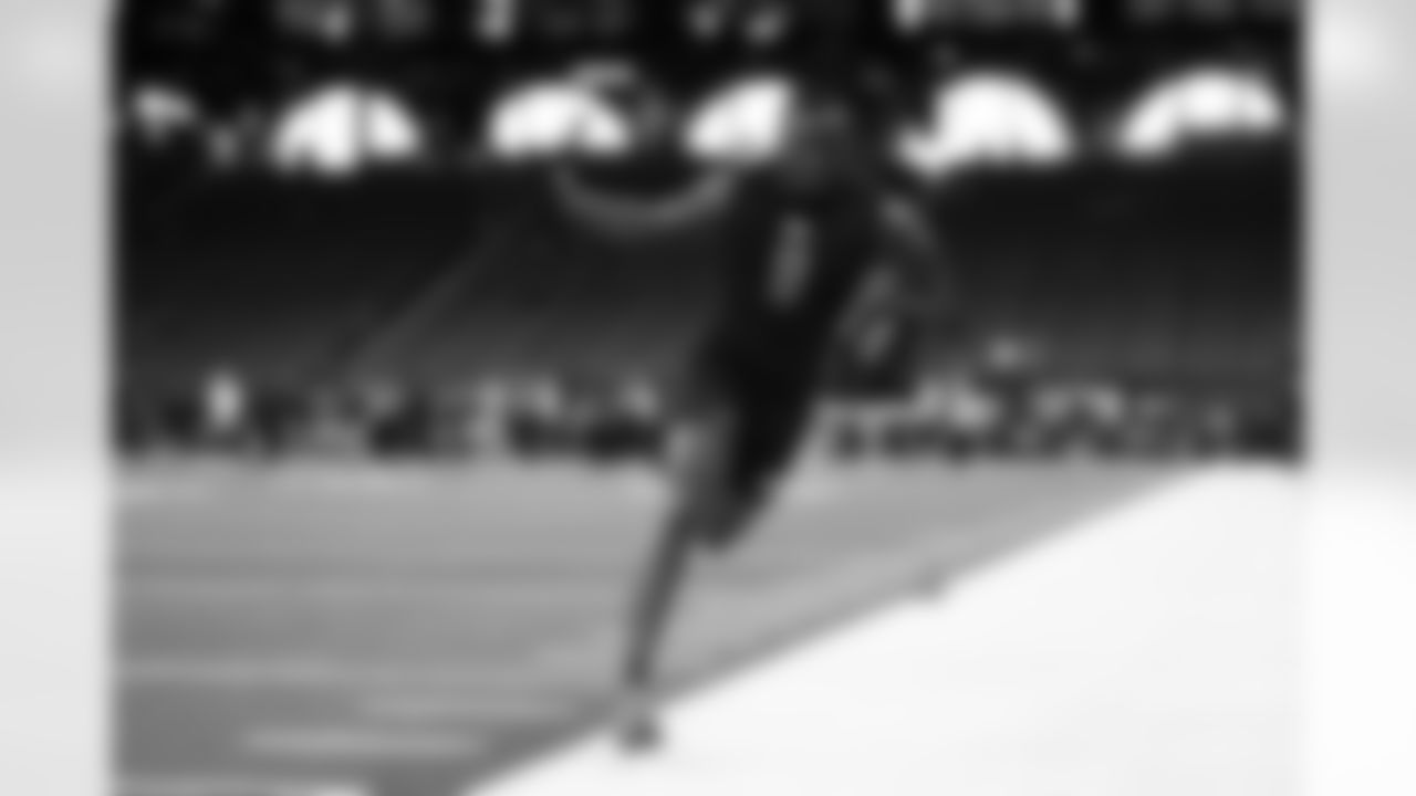 Notre Dame running back Jeremiyah Love (11) participates in a drill during the 2026 NFL Scouting Combine on Saturday, February 28, 2026 in Indianapolis, Indiana. (Cooper Neill/NFL)