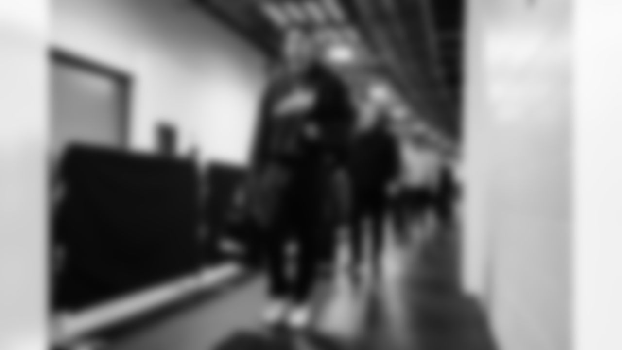 WR Andrei Iosivas arrives at Acrisure Stadium ahead of Week 11 against the Steelers in Pittsburgh, Sunday, Nov. 16, 2025.