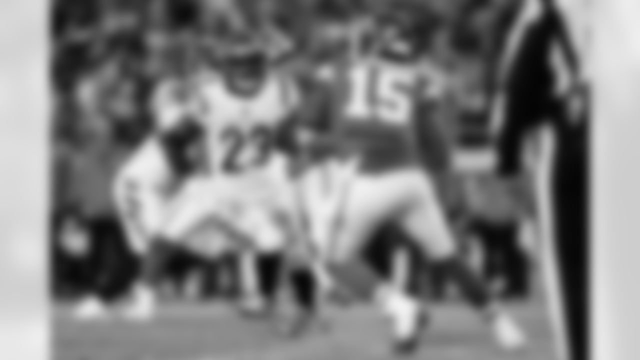 CB Dax Hill rushes the passer against the Chiefs in Kansas City, Sunday, December 31, 2023.