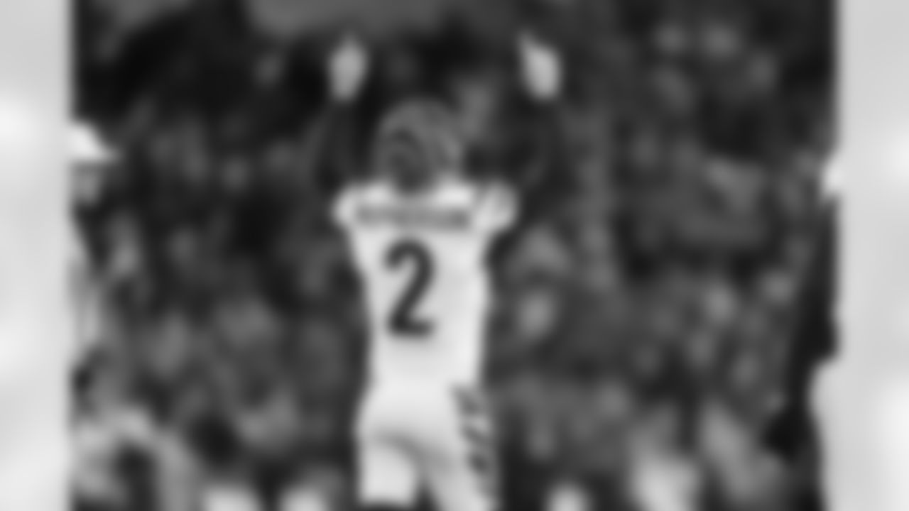 K Evan McPherson celebrates a field goal during Week 13 against the Baltimore Ravens, Thursday, Nov. 27, 2025.