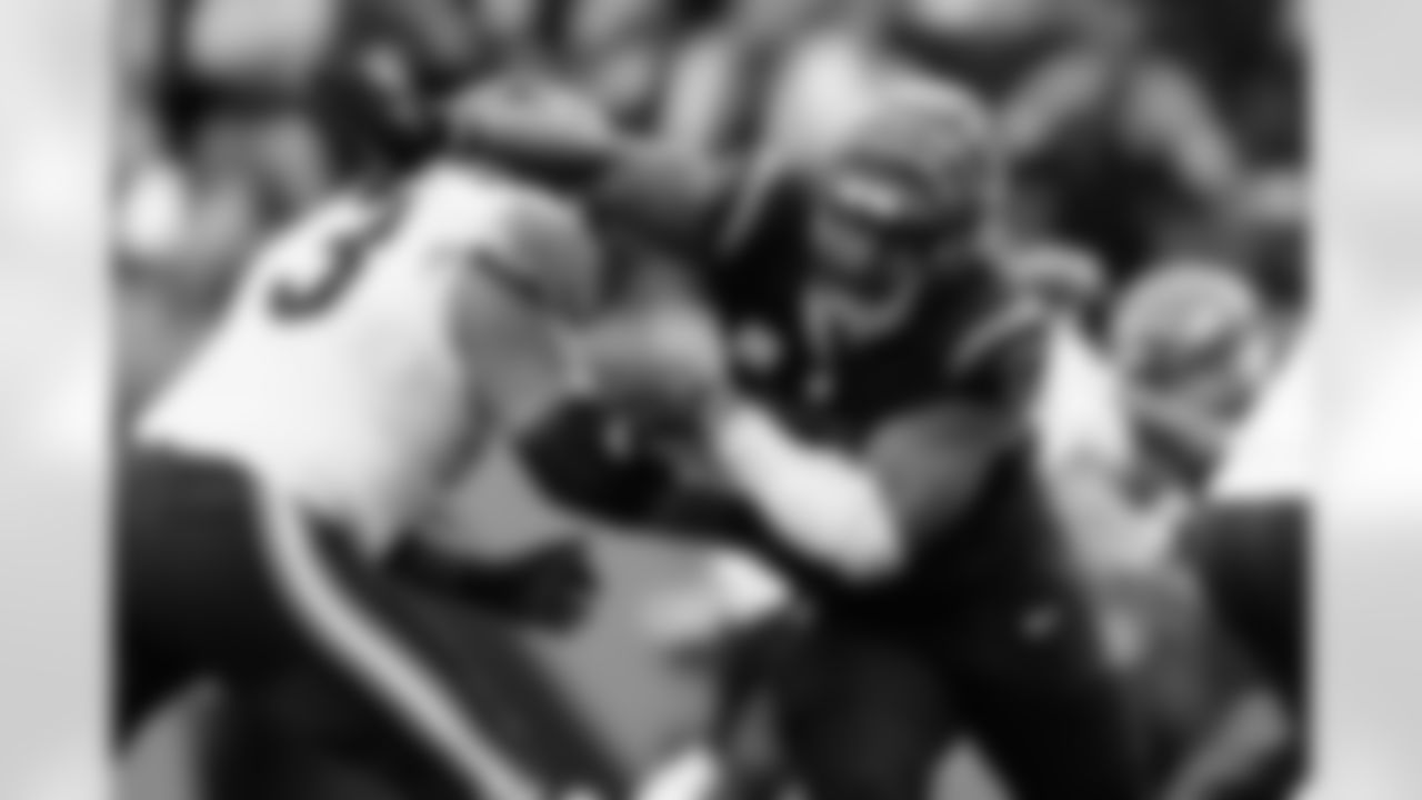 DT B.J. Hill during Week 9 against the Chicago Bears at Paycor Stadium, Sunday, Nov. 2, 2025.