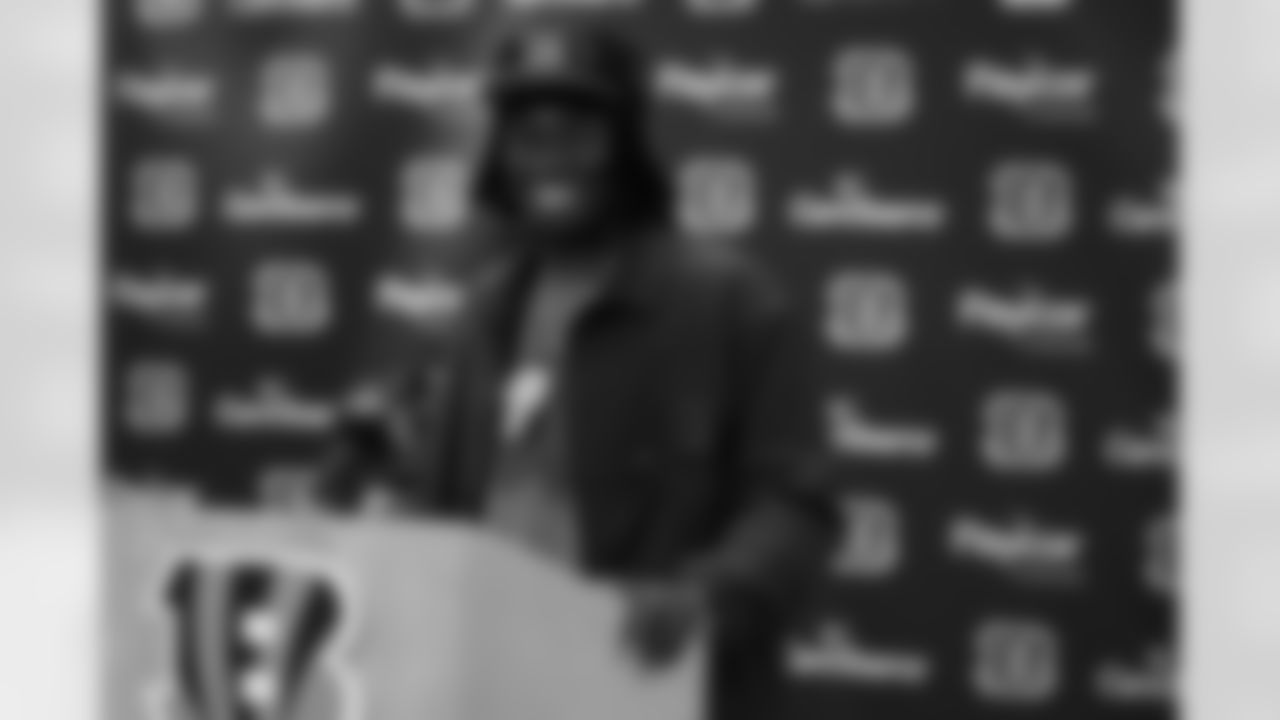 EDGE Shemar Stewart meets with the media at Paycor Stadium.