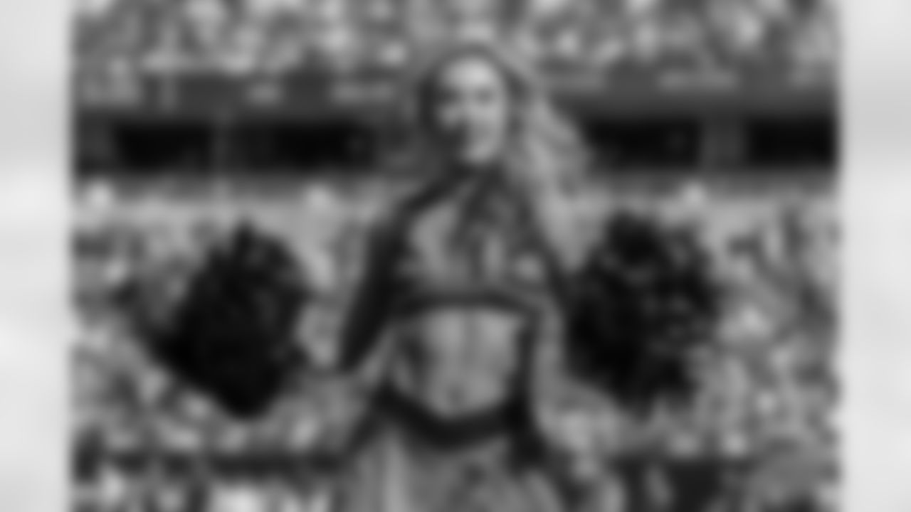 251026-132328000-DWC17432