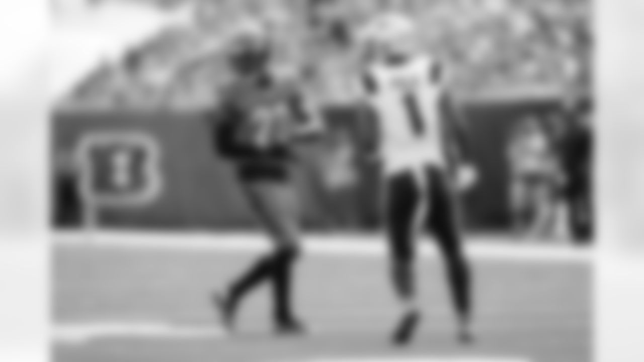 CB Dax Hill