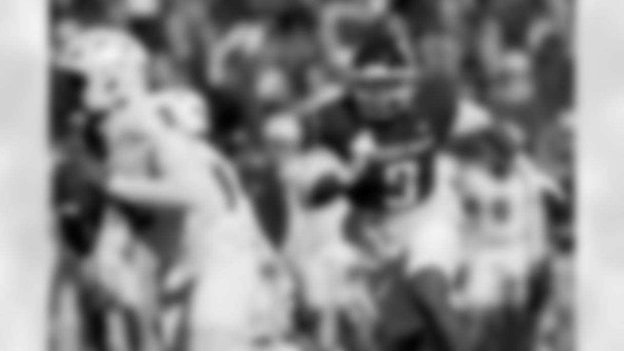 No. 17 - Cashius Howell, EDGE, Texas A&M