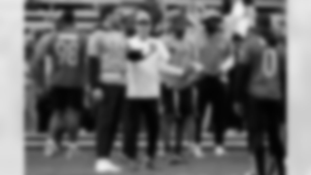 AFC quarterback Joe Flacco (16), of the Cincinnati Bengals, talks with head coach Steve Young during an NFL Pro Bowl Games practice in San Francisco, Monday, Feb. 2, 2026.