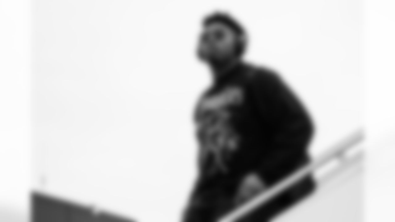 DT Kris Jenkins Jr. arrives in Buffalo ahead of Week 14 against the Bills, Saturday, Dec. 6, 2025.