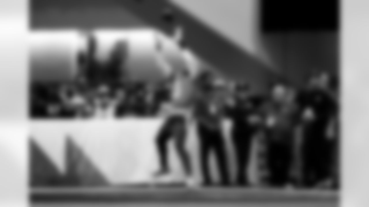 Cincinnati Bengals wide receiver Tee Higgins (5) attempts a catch during the 2026 Pro Bowl Game on Tuesday, February 3, 2026 in San Francisco, California.