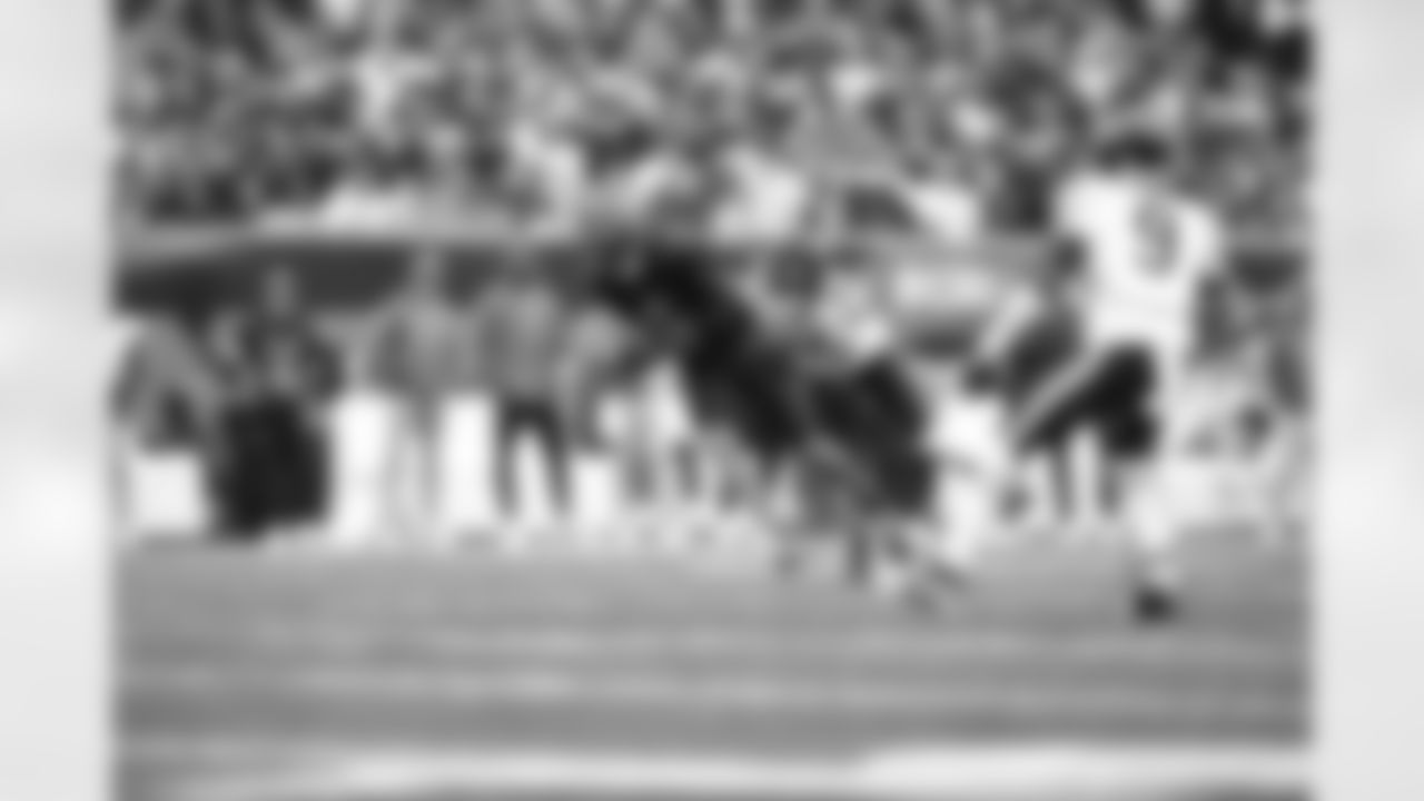 WR Tee Higgins makes a catch during Week 9 against the Chicago Bears at Paycor Stadium, Sunday, Nov. 2, 2025.