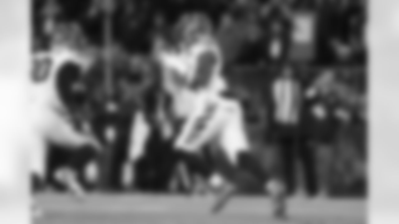 Cincinnati Bengals LB Demetrius Knight Jr. catches the ball during an NFL football game against the Baltimore Ravens on Thursday, November 27, 2025 in Baltimore, Maryland.