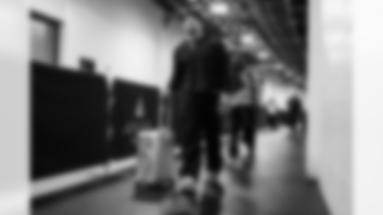 RB Chase Brown arrives at Acrisure Stadium ahead of Week 11 against the Steelers in Pittsburgh, Sunday, Nov. 16, 2025.