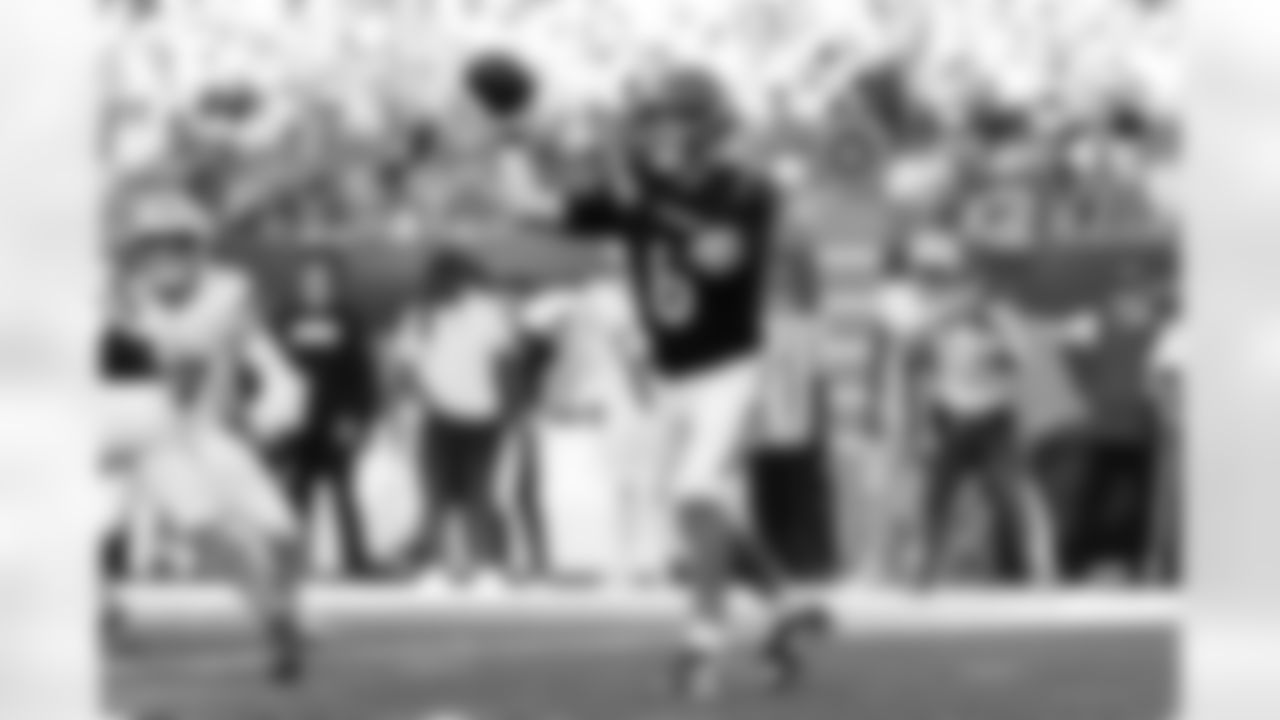 QB Jake Browning throws the ball during Week 5 against the Detroit Lions, Sunday, Oct. 5, 2025.