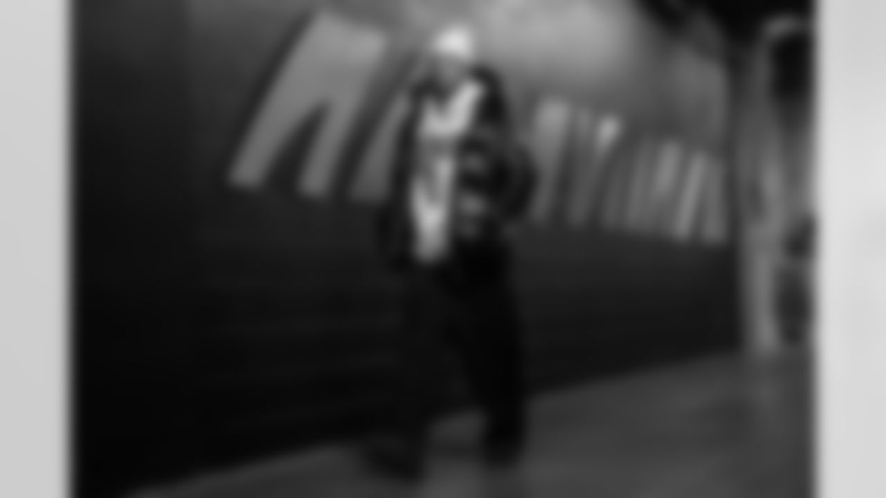 CB DJ Turner II arrives to Paycor Stadium ahead of Week 18 against the Cleveland Browns, Sunday, Jan. 4, 2026.