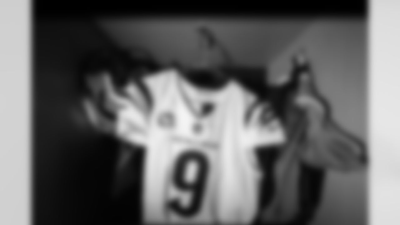 QB Joe Burrow's jersey in the locker room at Hard Rock Stadium ahead of Week 16 against the Dolphins, Sunday, Dec. 21, 2025.