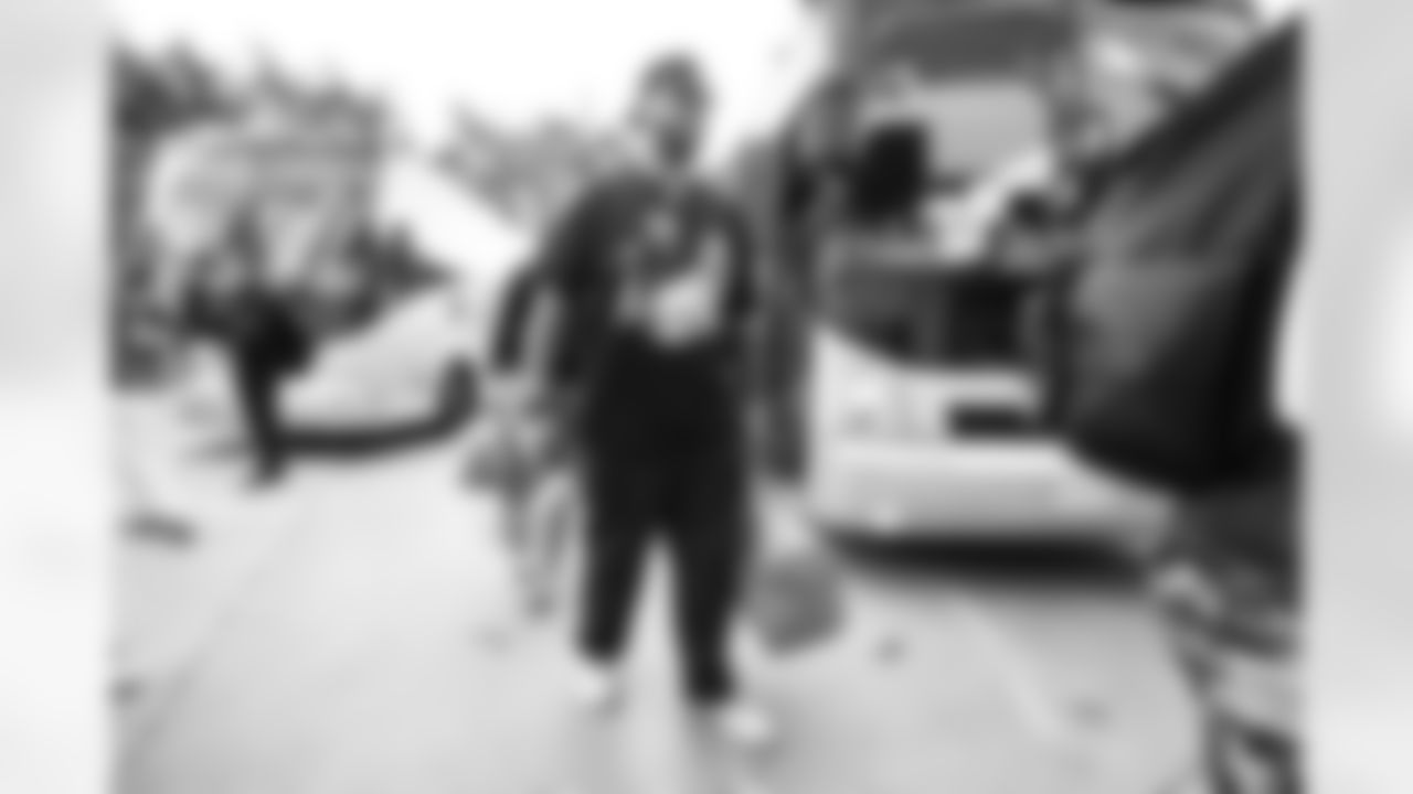 OT Orlando Brown Jr. arrives at Hard Rock Stadium ahead of Week 16 against the Dolphins, Sunday, Dec. 21, 2025.