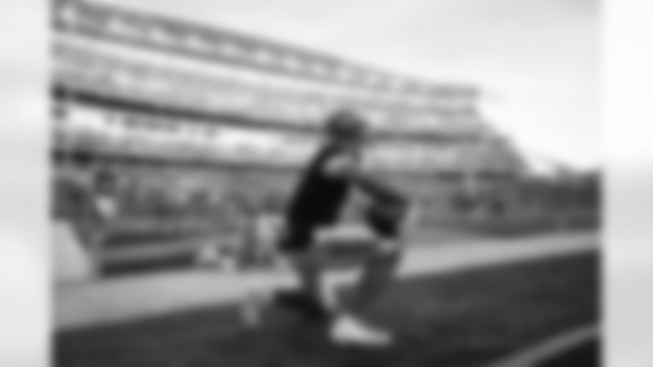 WR Ja'Marr Chase scores a touchdown during Week 18 against the Cleveland Browns, Sunday, Jan. 4, 2026.