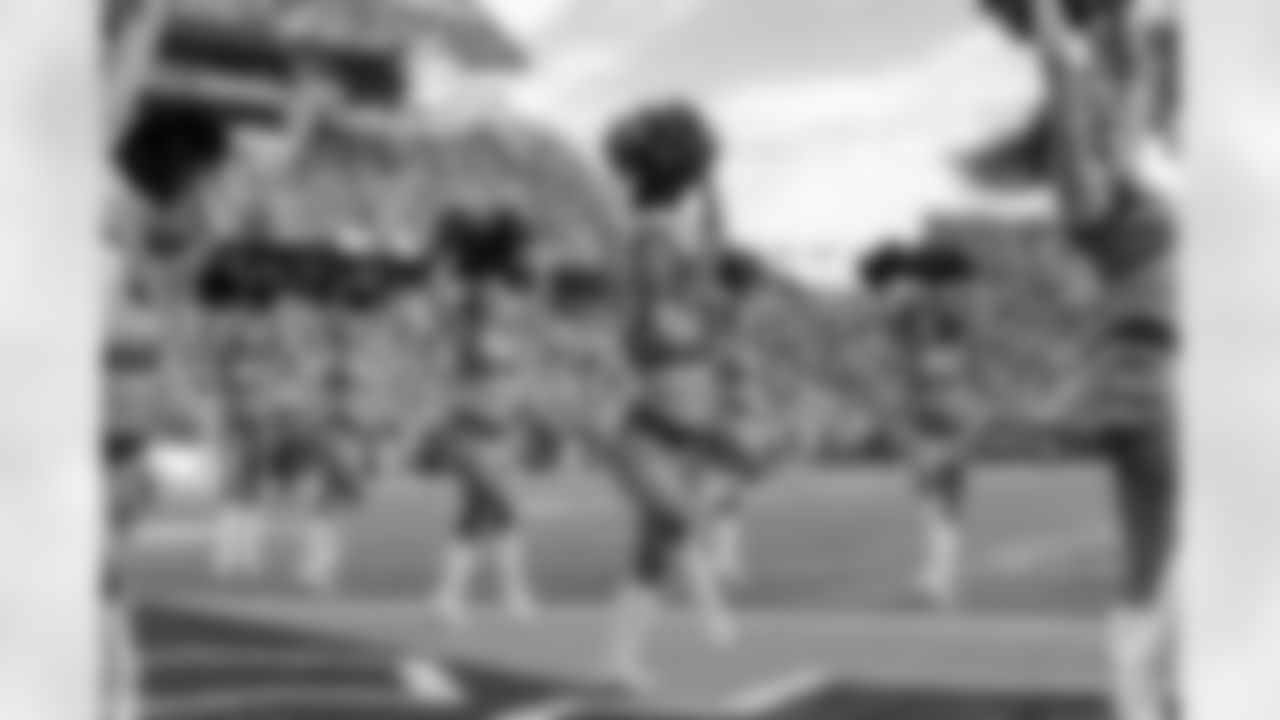 251026-152212000-DWC37764