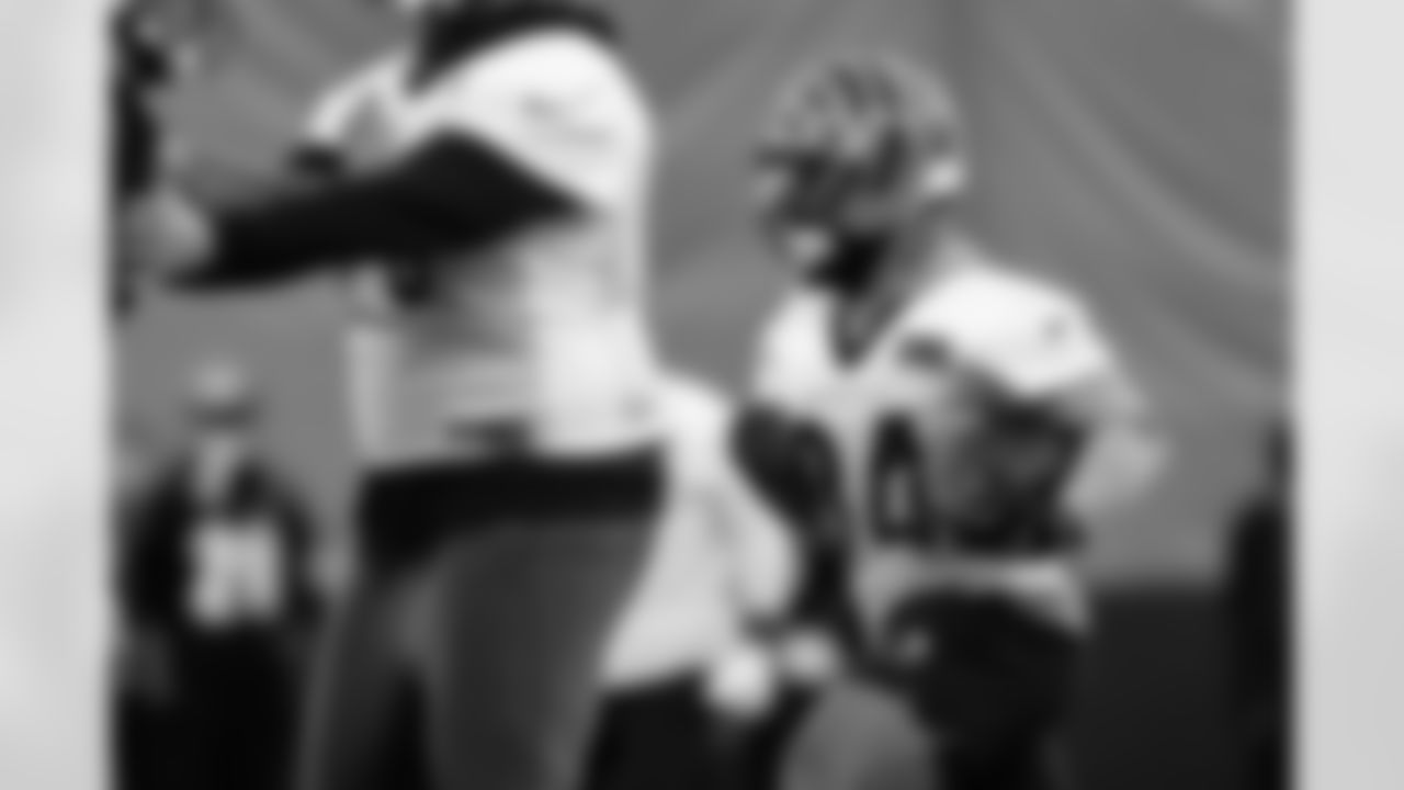 RB Samaje Perine during practice at the IEL Indoor Facility, Wednesday, Dec. 10, 2025.