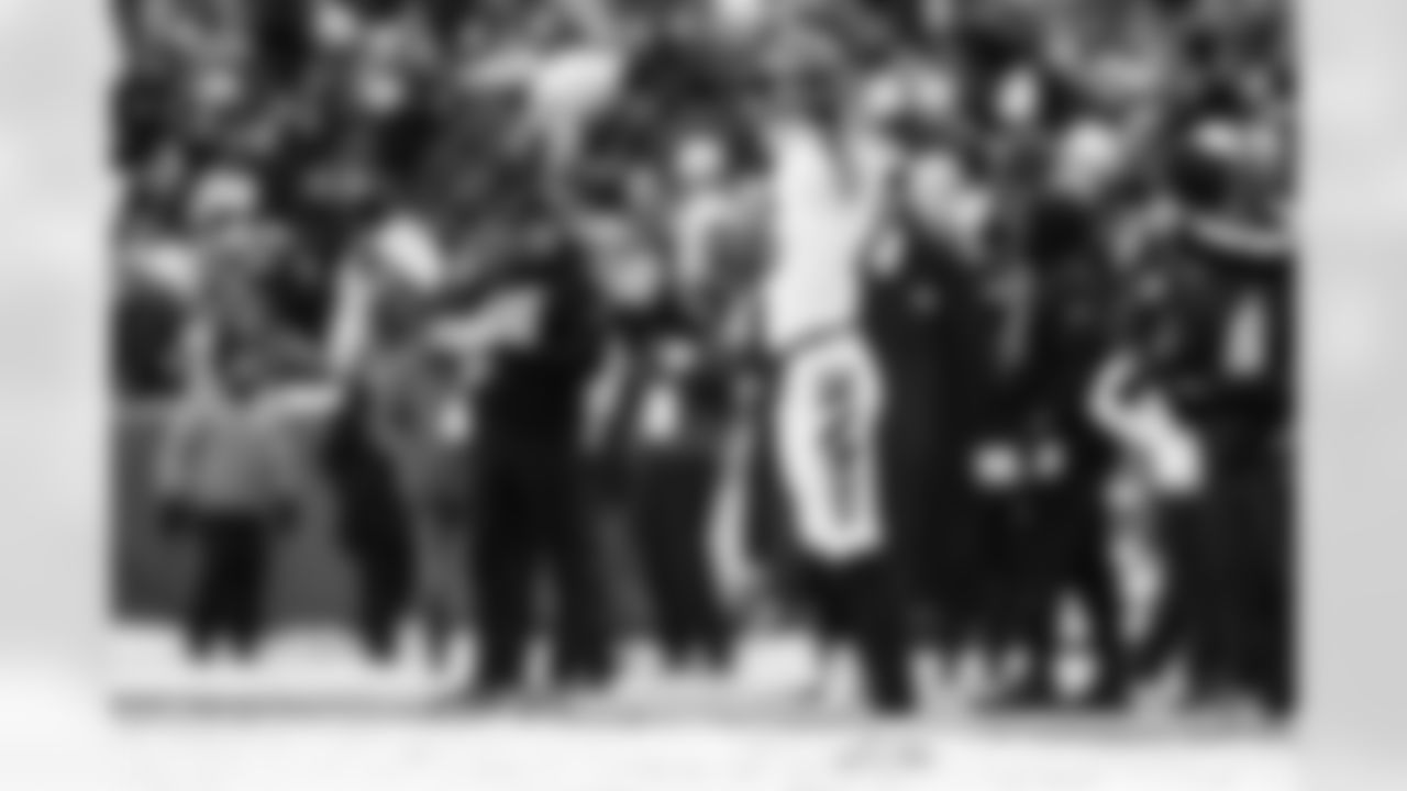 TE Mike Gesicki gestures after a first down during Week 14 against the Buffalo Bills, Sunday, Dec. 7, 2025.