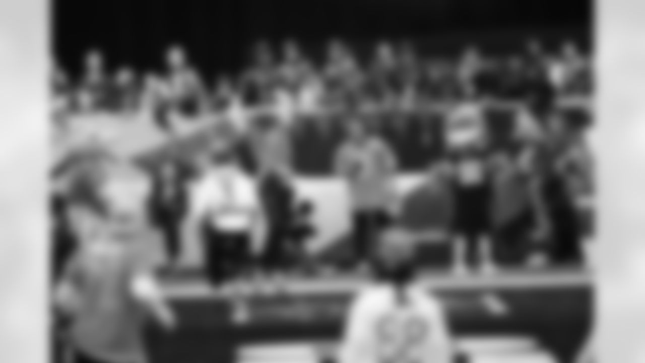 WR Tee Higgins catches a two-point conversion during the 2026 Pro Bowl Game on Tuesday, February 3, 2026 in San Francisco, California.