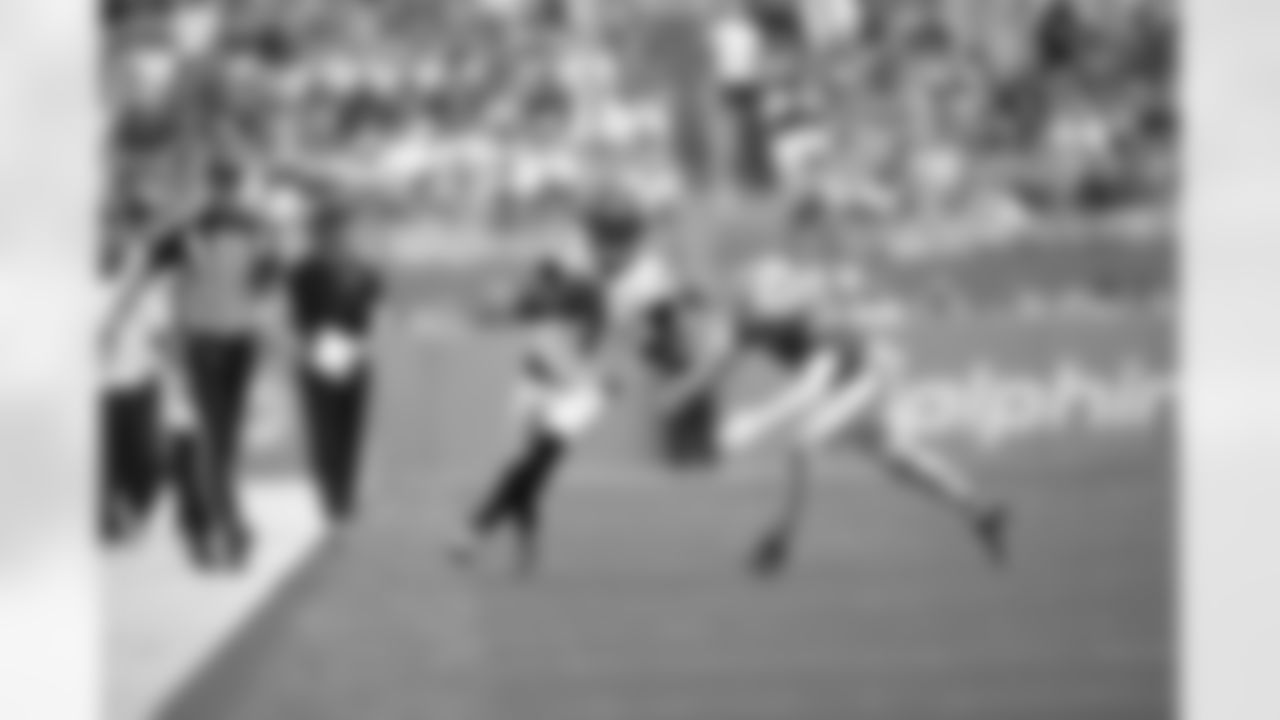 WR Ja'Marr Chase runs after the catch during Week 16 against the Miami Dolphins at Hard Rock Stadium, Sunday, Dec. 21, 2025.