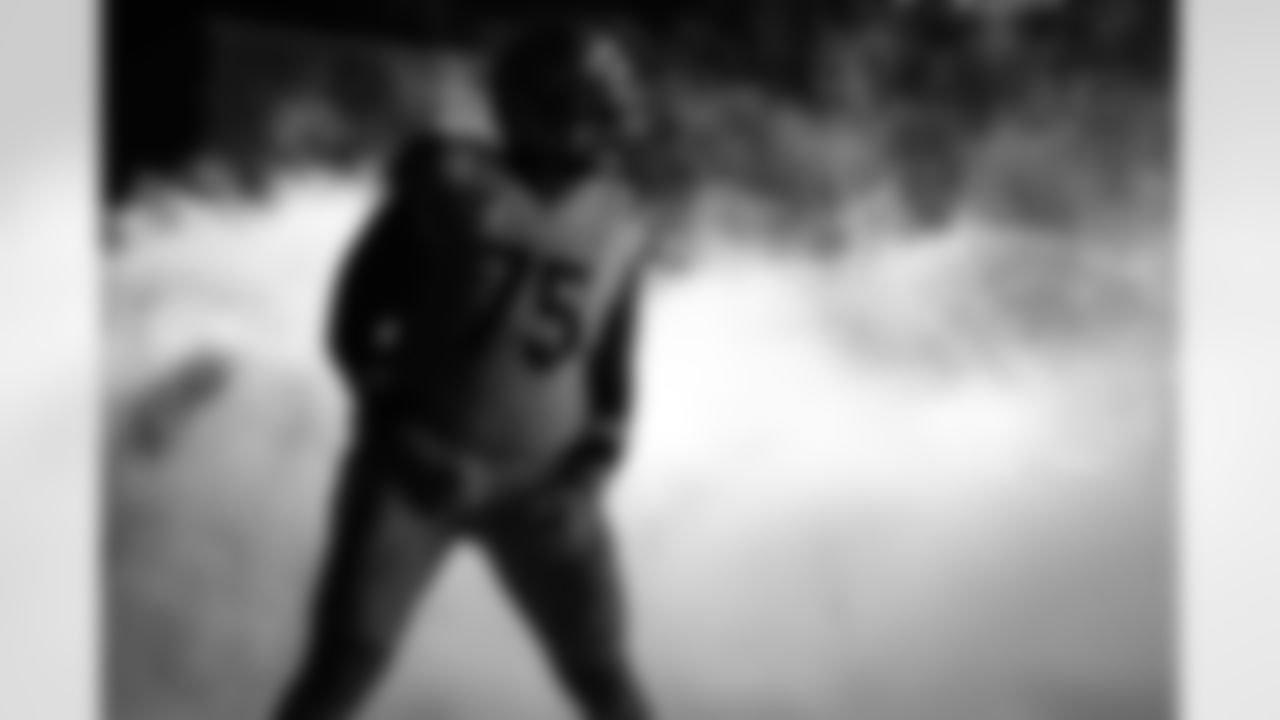 OT Orlando Brown Jr. ahead of White Bengal in Week 7 against the Pittsburgh Steelers at Paycor Stadium, Thursday, Oct. 16, 2025.