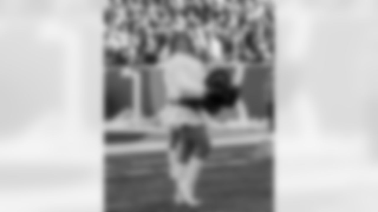 251214-134207680-DWC15316