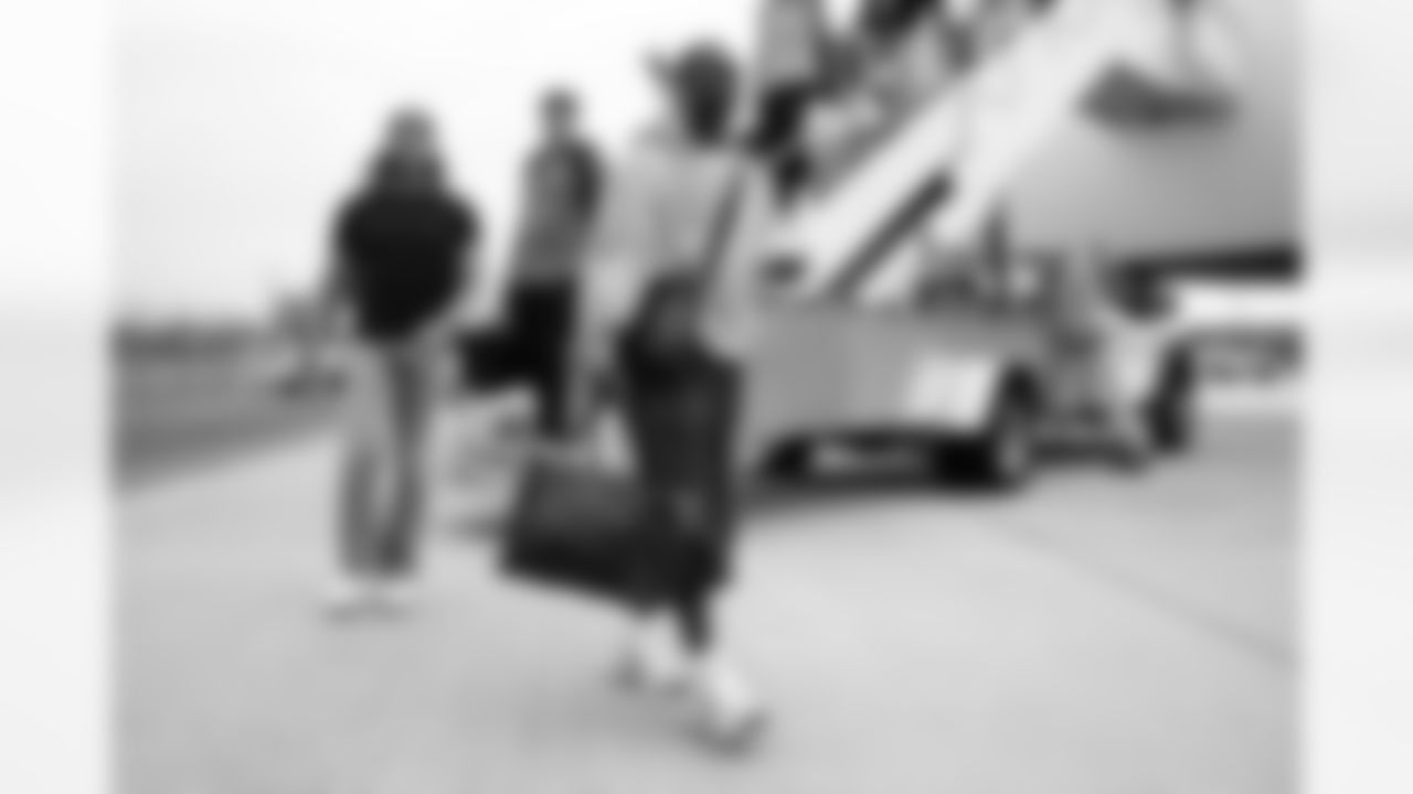 S Jordan Battle arrives in Washington before the Bengals' preseason Week 2 game against the Commanders, Sunday, Aug. 17, 2025.