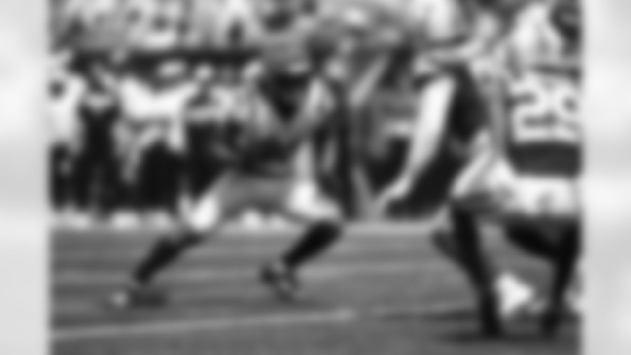 RB Kendall Milton runs the ball during the Bengals Preseason Week 3 game against the Indianapolis Colts at Paycor Stadium, Saturday, Aug. 23, 2025.