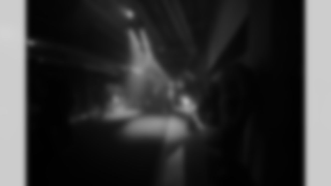 RZ1_1128