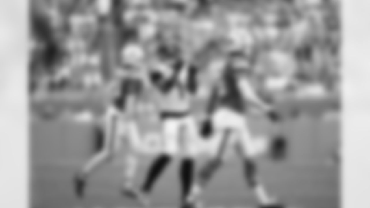 WR Ja'Marr Chase celebates a first down during Week 16 against the Miami Dolphins at Hard Rock Stadium, Sunday, Dec. 21, 2025.