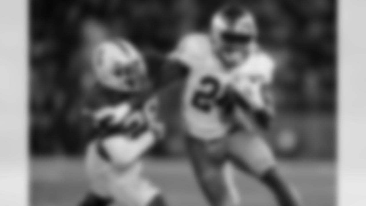 No. 43 - Jadarian Price, RB, Notre Dame