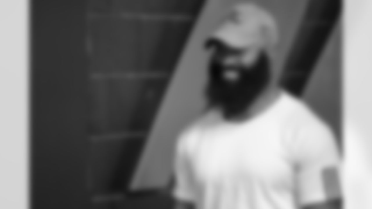 RB Samaje Perine arrives at Paycor Stadium ahead of Week 5 against the Detroit Lions, Sunday, Oct. 5, 2025.