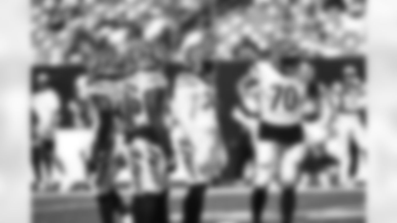 The Cincinnati defense lines up during the Bengals Preseason Week 3 game against the Indianapolis Colts at Paycor Stadium, Saturday, Aug. 23, 2025.