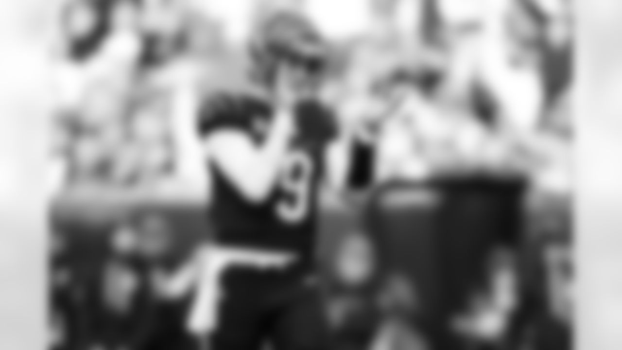 QB Joe Burrow celebrates a play during Week 17 against the Arizona Cardinals at Paycor Stadium, Sunday, Dec. 28, 2025.