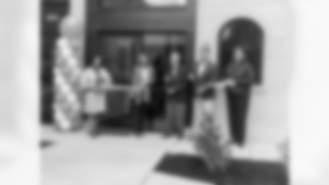 Ribbon Cutting w Peppers