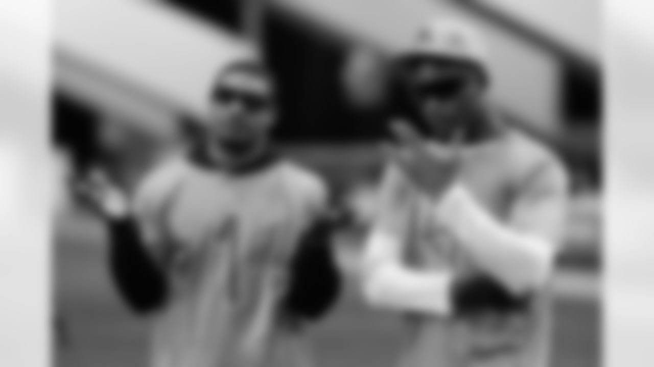 WRs Ja'Marr Chase and Tee Higgins during practice at the 2026 Pro Bowl Games, Monday, Feb. 2, 2026.