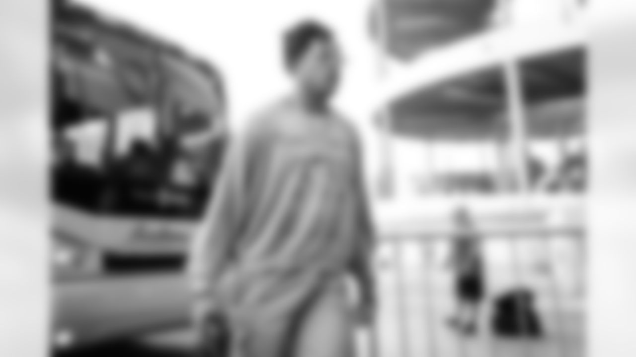 S Daijahn Anthony arrives at Hard Rock Stadium ahead of Week 16 against the Dolphins, Sunday, Dec. 21, 2025.