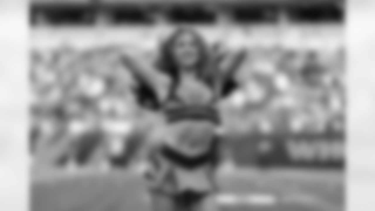 251228-153337690-DWC51981