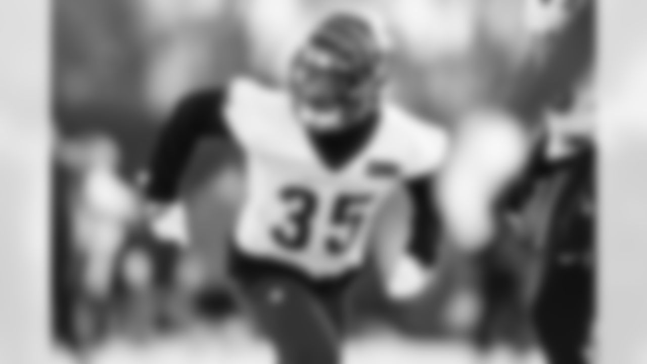 CB Jalen Davis during practice at Kettering Health Practice Fields, Wednesday, Dec. 24, 2025.