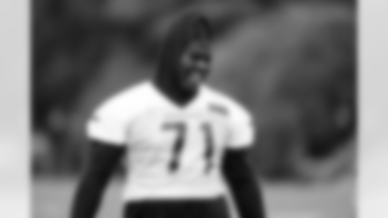OT Amarius Mims during Phase Two of offseason workouts at Kettering Health practice Fields, Tuesday, May 13, 2025.